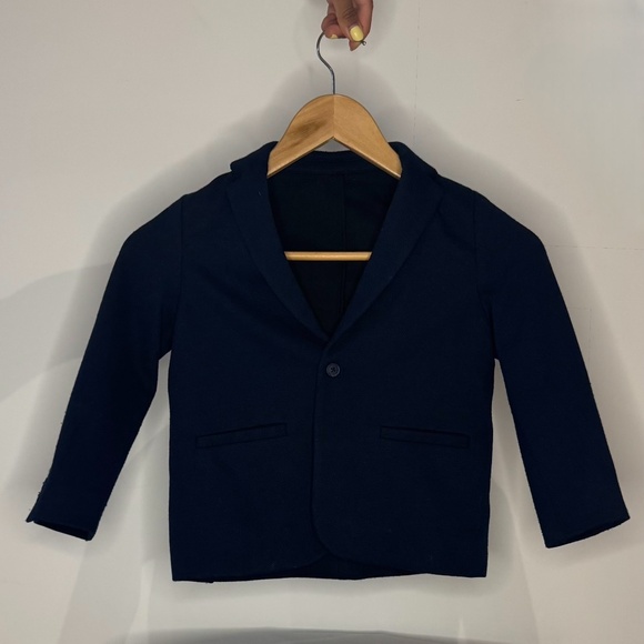 Zara Kids Navy Blazer – Size 5-6 – Perfect for Special Occasions - Picture 6 of 6